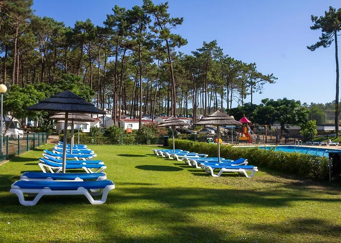 Parque De Campismo Orbitur Valado Campingplads Nazaré