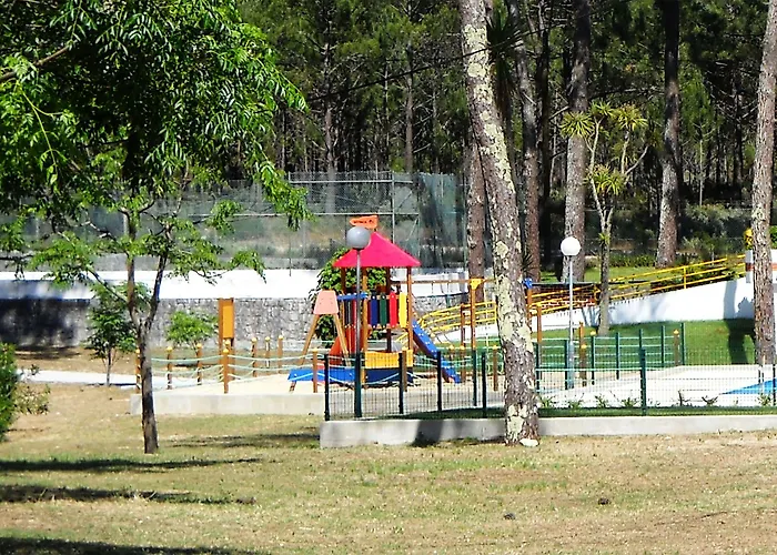 Parque De Campismo Orbitur Valado Campingplads