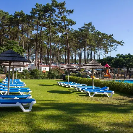 Parque De Campismo Orbitur Valado Campingplatz Nazaré