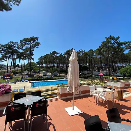 Camping Parque De Campismo Orbitur Valado Nazaré