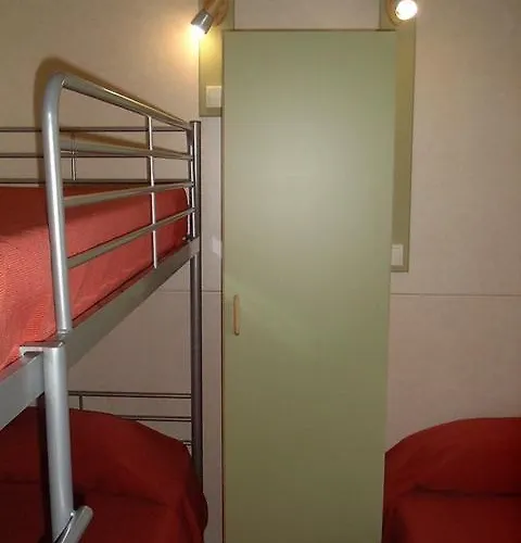 Parque De Campismo Orbitur Valado אתר קמפינג