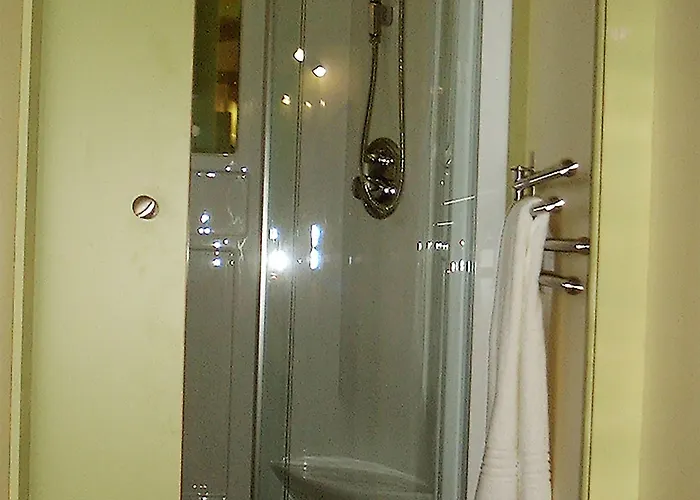 Parque De Campismo Orbitur Valado 3* נאזרה